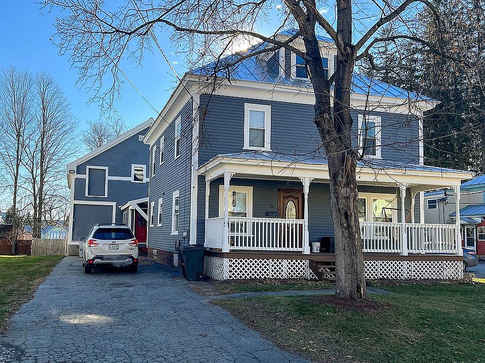2nd image of 25 Maple St