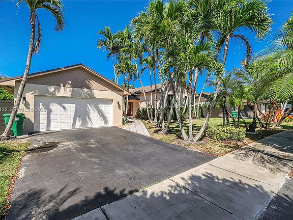 2nd image of 11541 SW 100th St