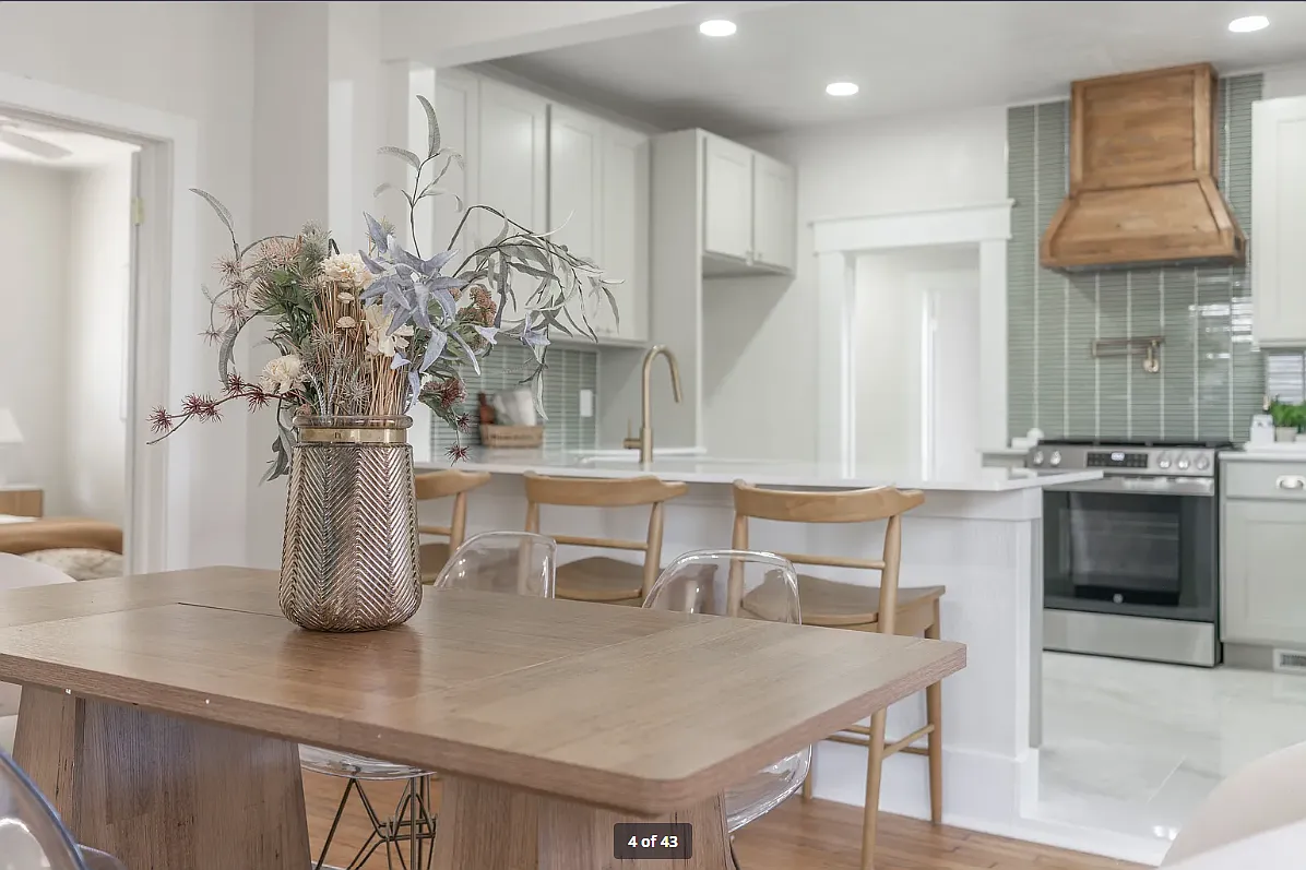 4 bed, 3.0 bath, 1794 sqft, $3,000 — Photo 3
