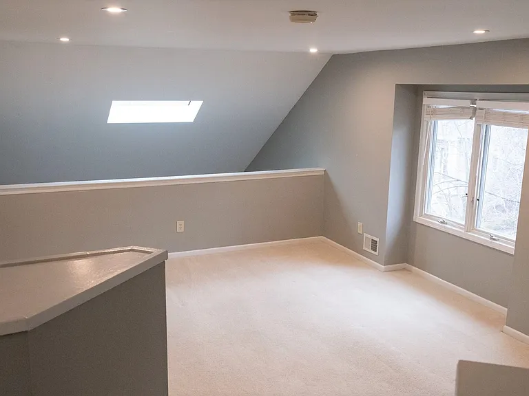 55 Clarken Dr — Photo 13