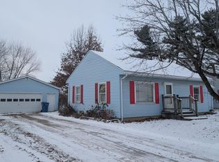 2351 Burden Dr, Lima, OH 45801