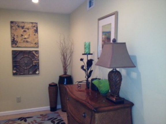 2nd image of 836 Parkway St APT 2