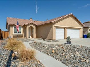 13598 Thunderbird Pl, Victorville, CA 92392