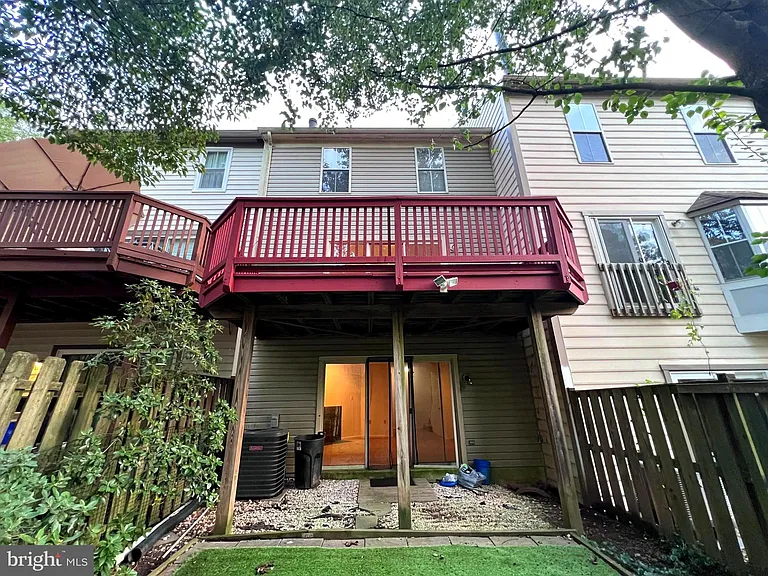 13303 Waterside Cir — Photo 28