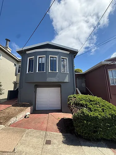 230 Ridgewood Ave Photo 1