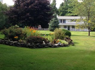 822 Pumpkin Hill Rd, Hillsdale, NY 12529