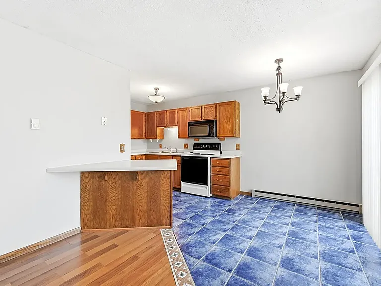 2809 19th Ave NW #D — Photo 15