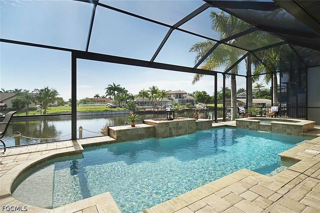 4 bed, 3.0 bath, 2672 sqft, $7,705 — Photo 1