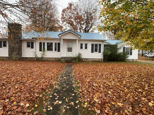 1009 Broadway St, Cave City, KY 42127