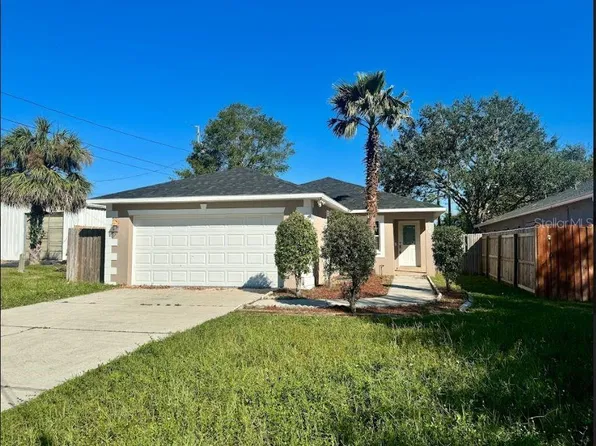 379 45th Ave N, Saint Petersburg, FL 33703