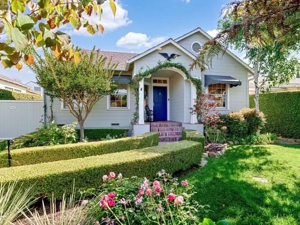 2228 Chapala St, Santa Barbara, CA 93105