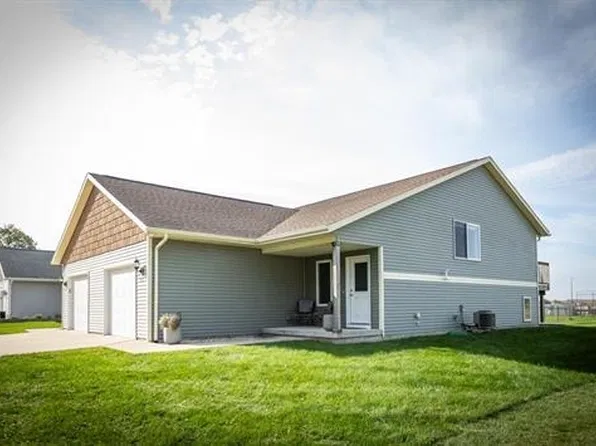321 N Main St, Orfordville, WI 53576