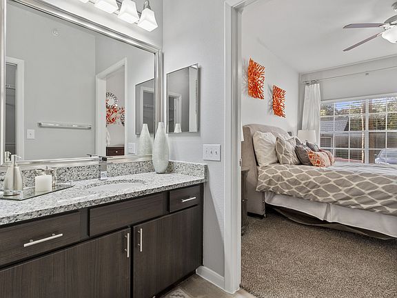 5th image of 5655 Utsa Blvd APT 738