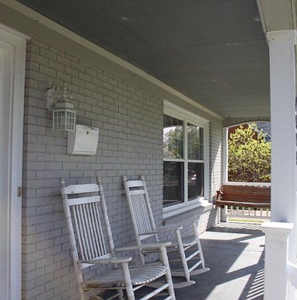 2nd image of 2325 S Stratford Dr