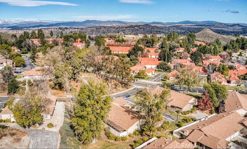 26271 Rainbow Glen Dr, Santa Clarita, CA 91321 Zillow