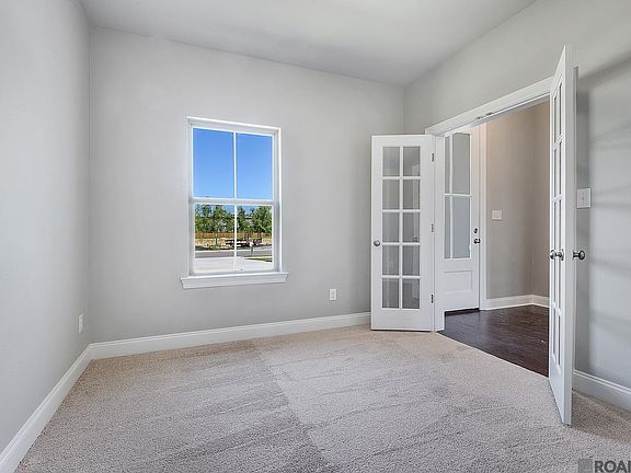 4th image of 36167 Belle Parc Ave