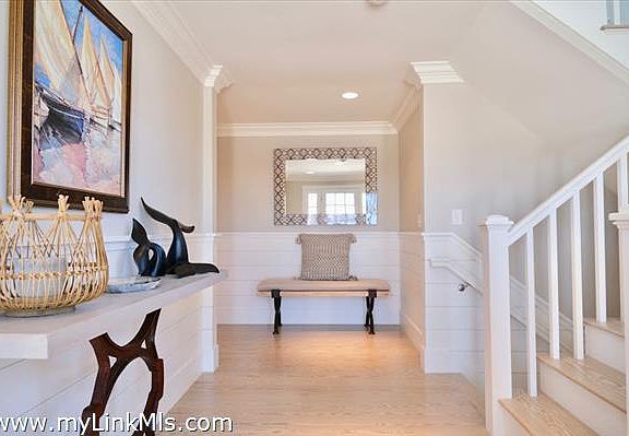 Entry Foyer