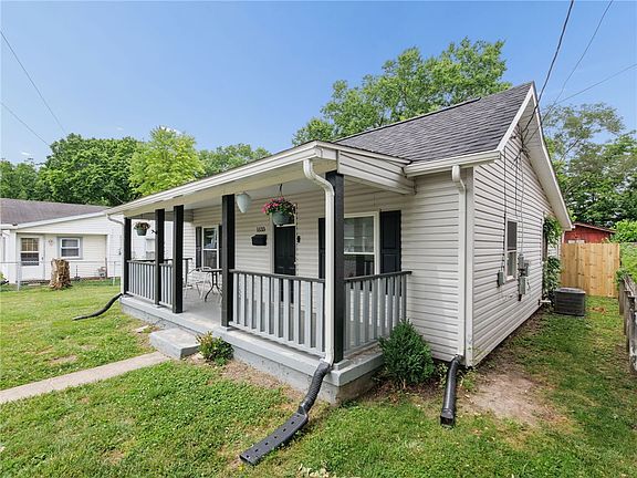 3rd image of 1133 Thirkield Ave