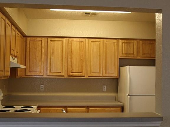 4th image of 3509 Brittany Ct #3511