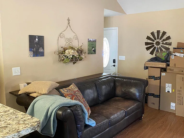 122 Meadow Lilly Ct — Photo 4