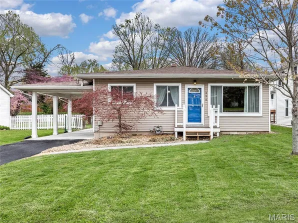 326 Sycamore St, Collinsville, IL 62234