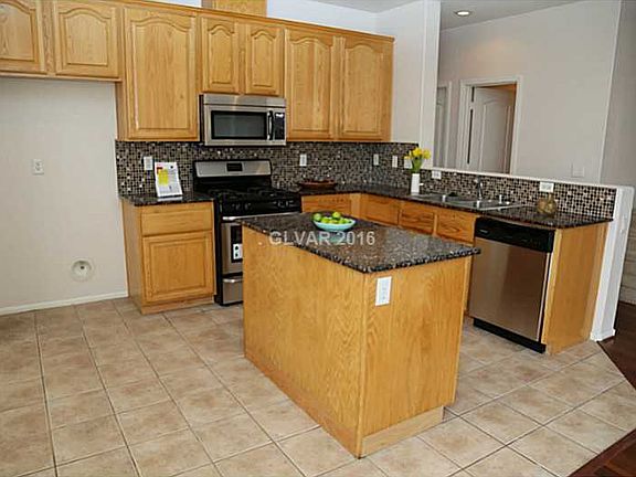 4th image of 10489 Precliffs Ct