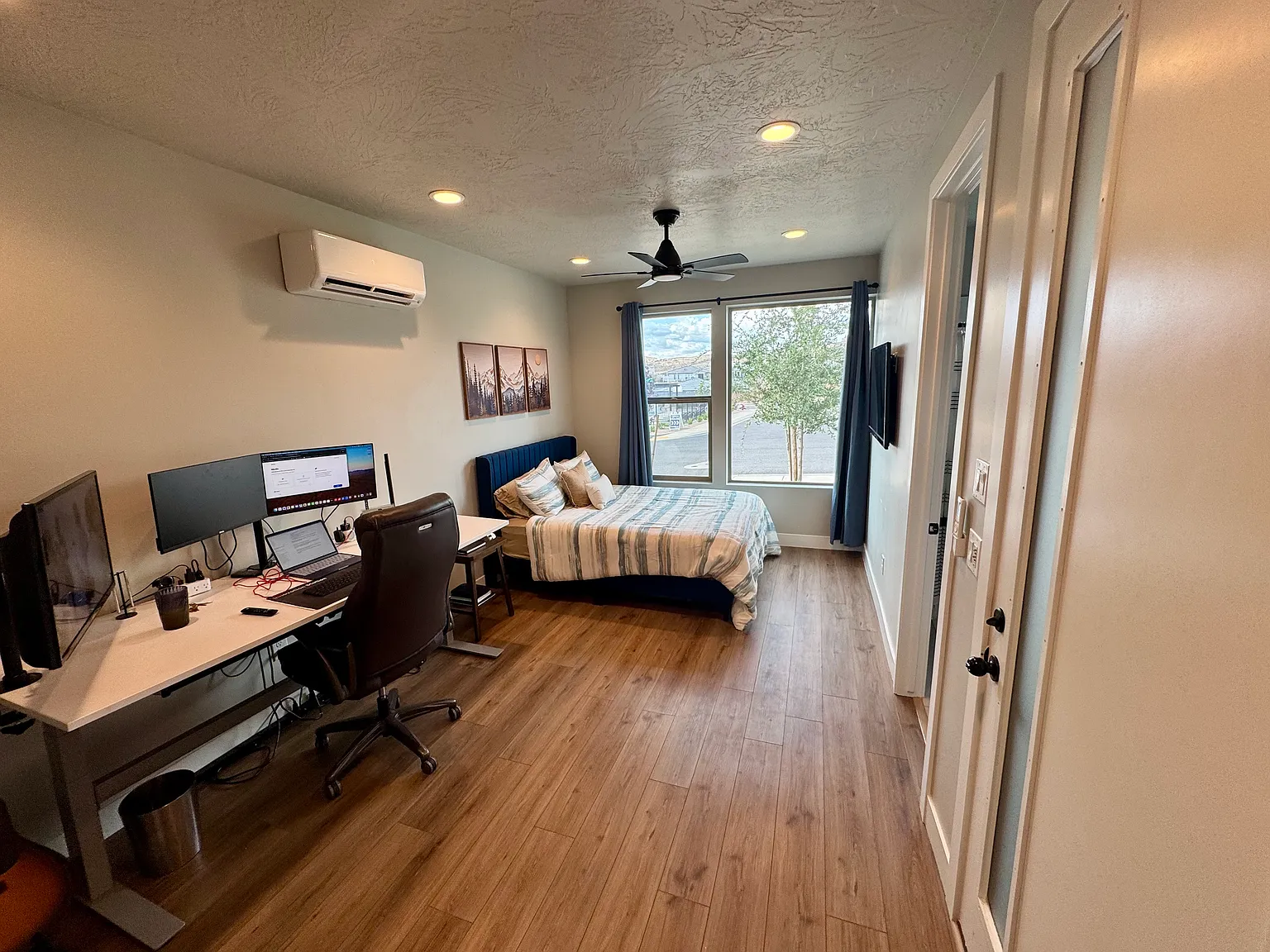 Studio, $1,000 — Photo 2
