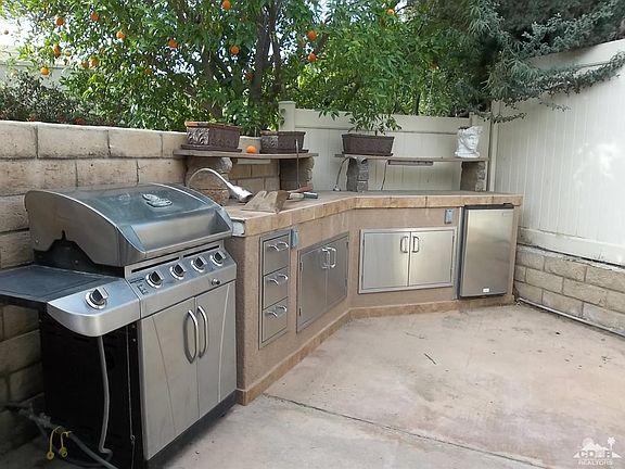 3rd image of 1230 S Sunflower Cir