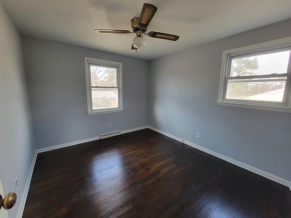5th image of 1512 Duke Dr