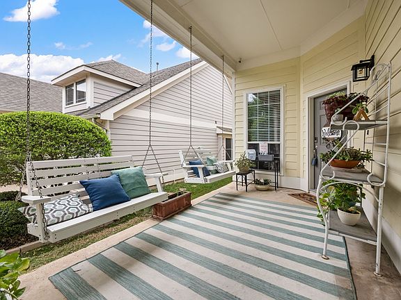 4th image of 5044 Harney Dr