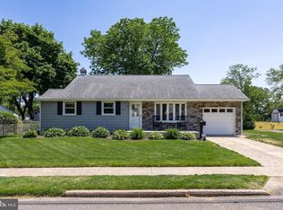 504 Moravian Ave, Delran, NJ 08075