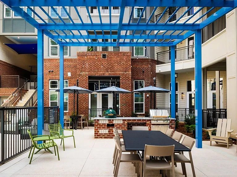 Courtyard with grill stations
