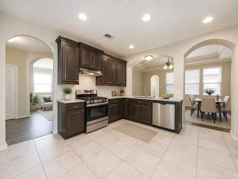 24931 Blue Mountain Park Ln — Photo 10