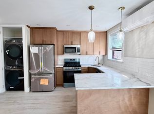 25-69 49th St #2, Astoria, NY 11103