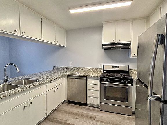 5th image of 9586 W Ball Rd #204