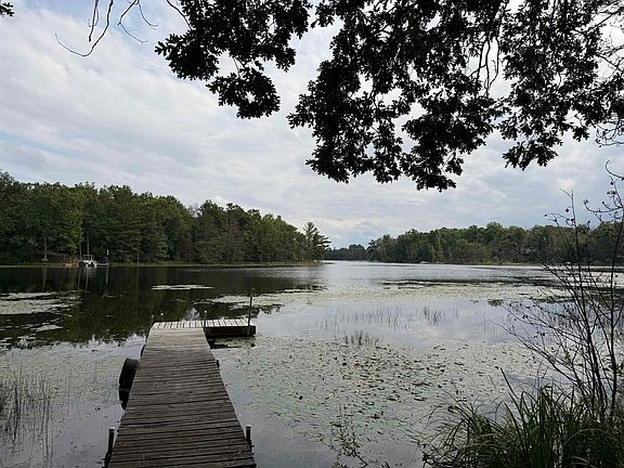 2nd image of N15066 Bolander Landing Rd