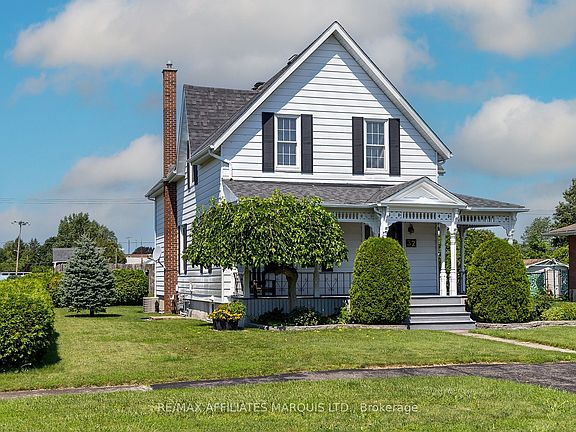 4th image of 32 Church Ave