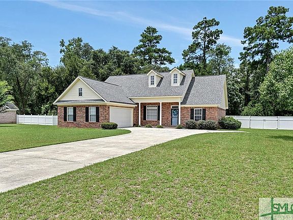 2nd image of 336 Flat Bush Dr