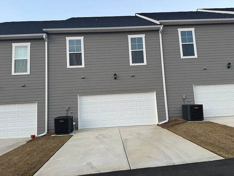 2530 Harbor Ridge Pass — Photo 34