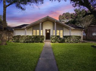 615 Park Leaf Ln, Katy, TX 77450