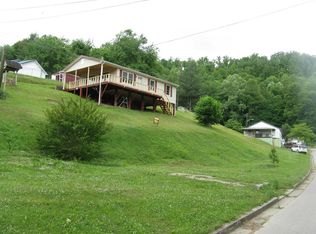 50 Hacker Ln, Manchester, KY 40962