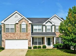 413 Coventry Trail Ln, Maryland Heights, MO 63043