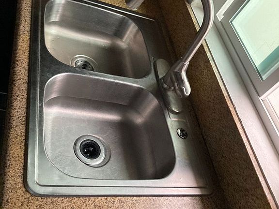 5th image of 7222 Whittier Ave APT D