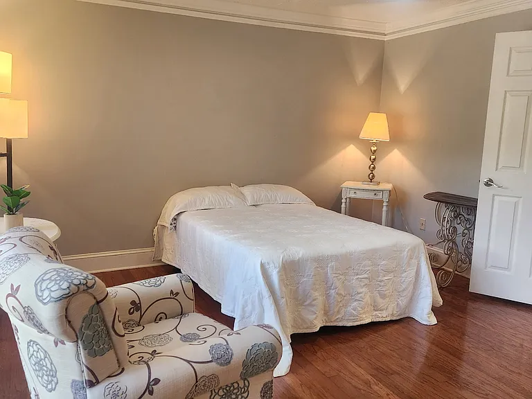 5089 Highland Hills Ct — Photo 15