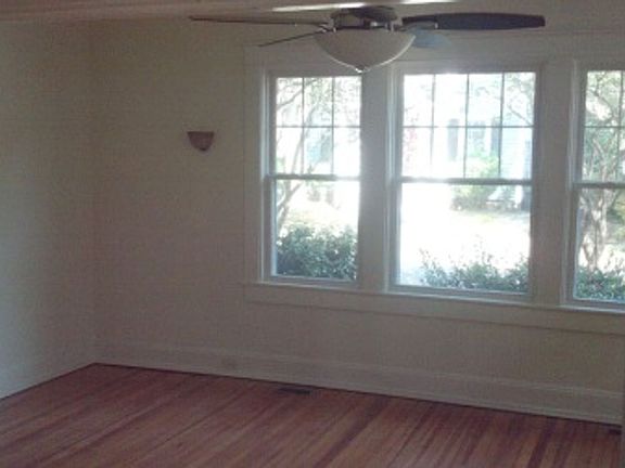 5th image of 957 Woodrow Ave #A-b