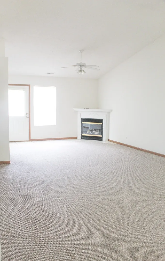 2 bedroom and 2 bathroom property located in West Lafayette! — Photo 3