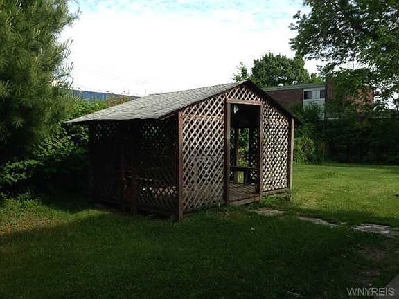 2nd image of 1003 Northland Ave