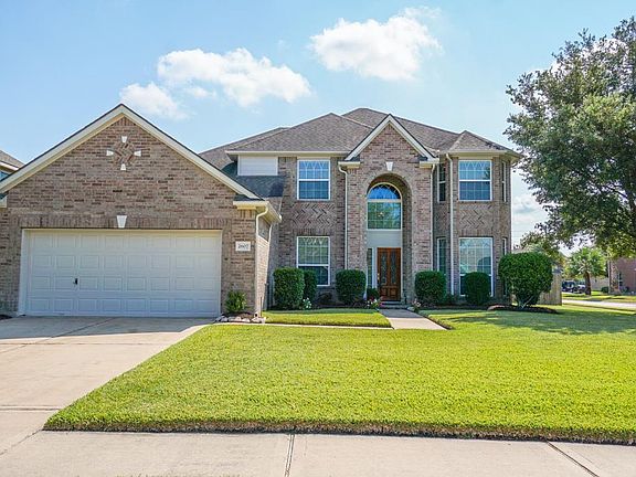 2nd image of 2607 Sunny Shores Dr