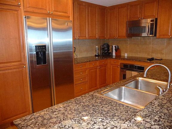 4th image of Four Portofino Dr #1509