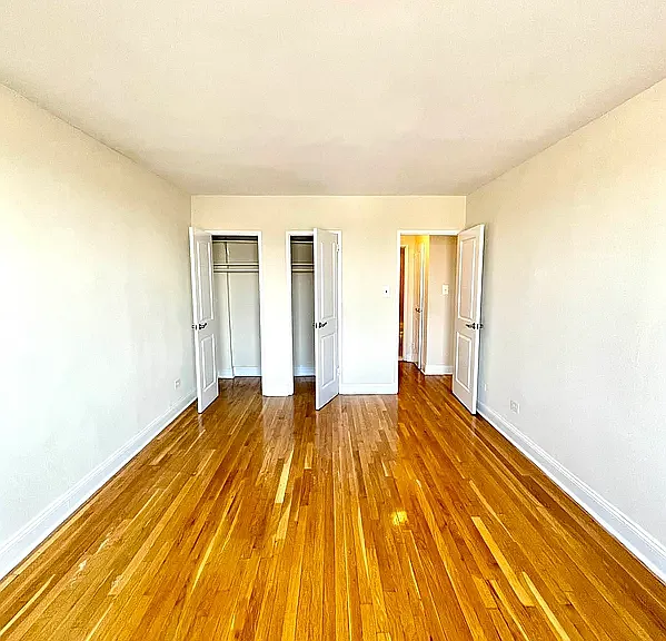8700 25th Ave #2R — Photo 5